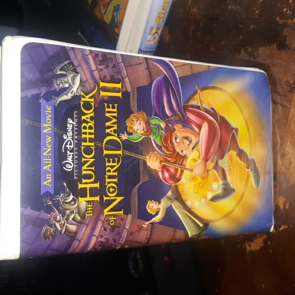 Disney The Hunchback of Notre Dame II (SKU AB3)